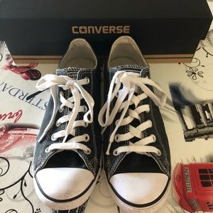 Black Converse